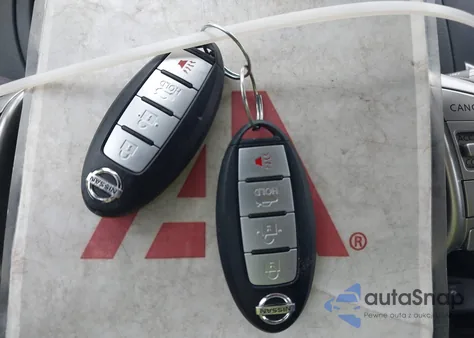 2017 Nissan Altima 2.5 S z USA, uszkodzony, nr VIN 1N4AL3AP0HN308606